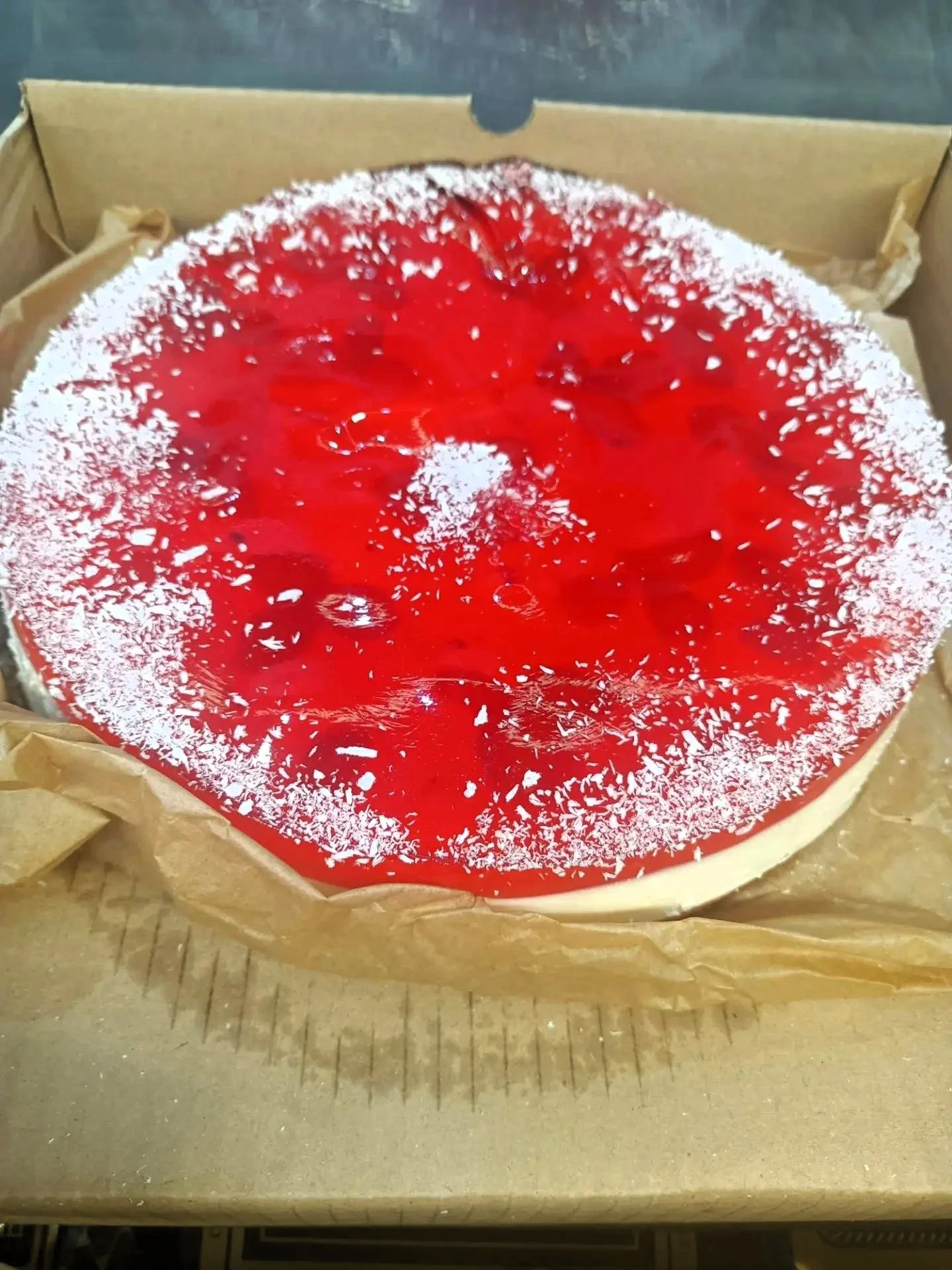 Чизкейк с клубникой