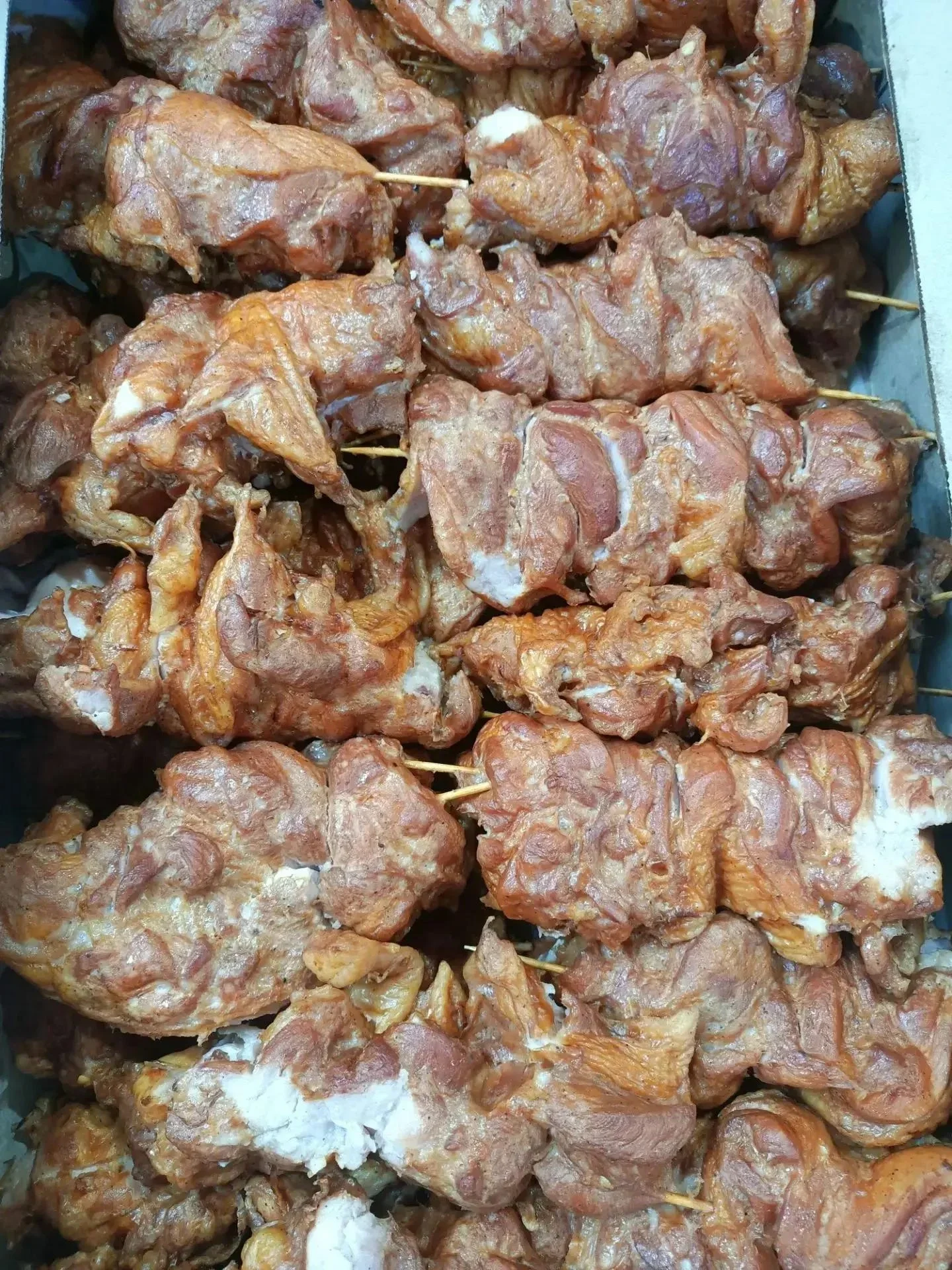 Шашлычок куриный на шпажке